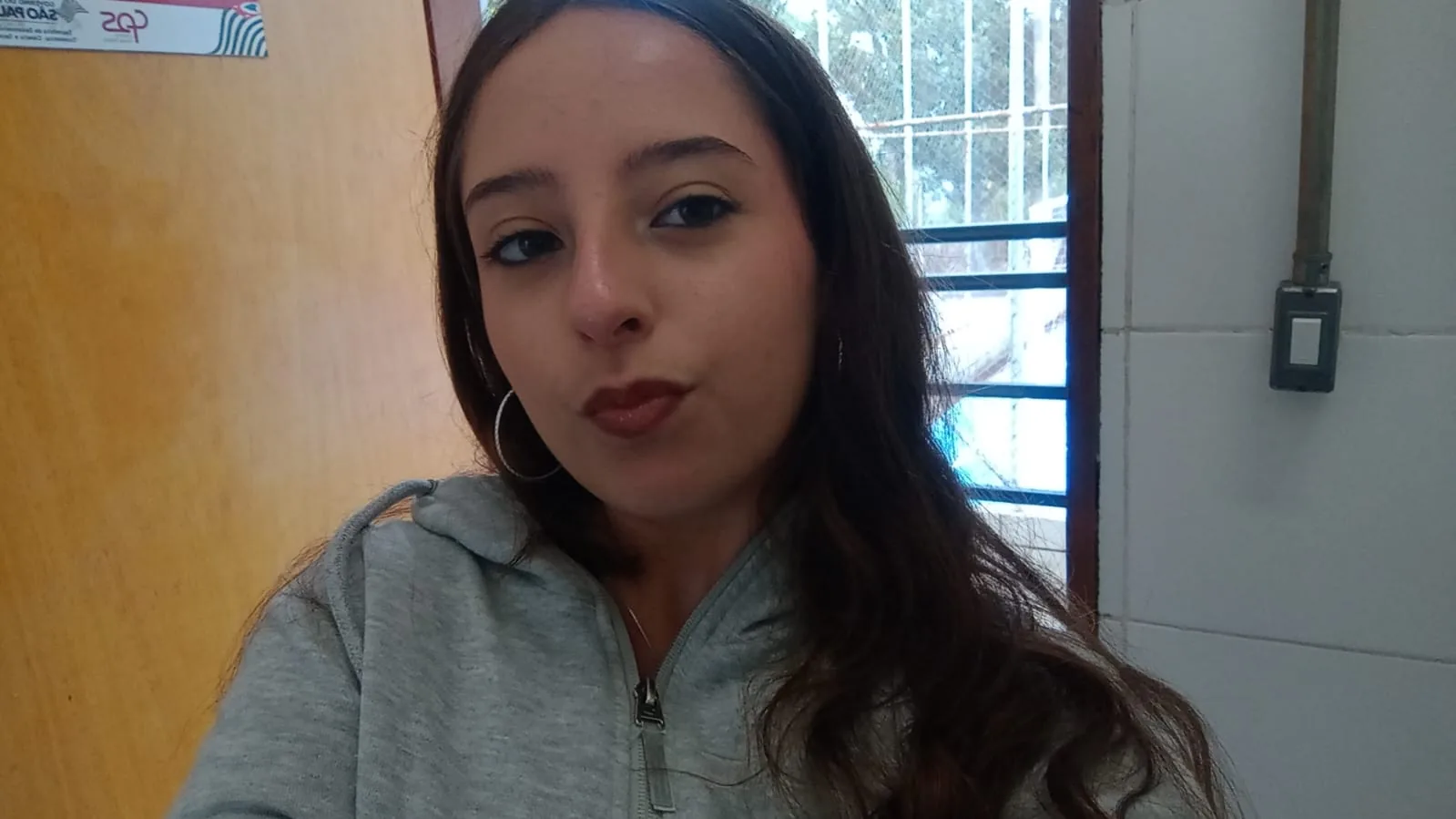 Maria Heloísa em uma selfie